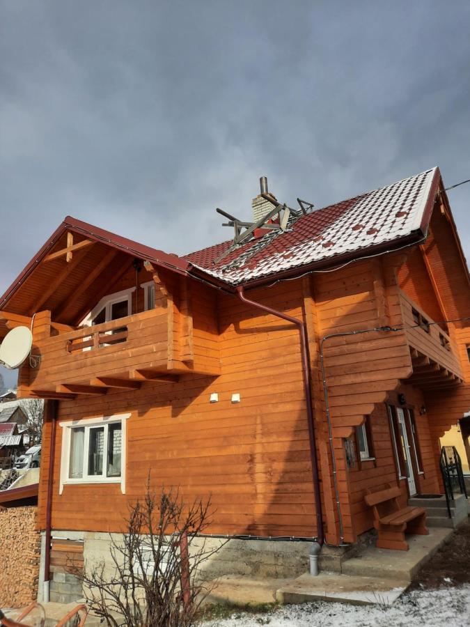 Гостинний Двір Матійчуків Villa Vorohta Exterior foto