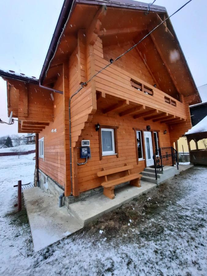 Гостинний Двір Матійчуків Villa Vorohta Exterior foto